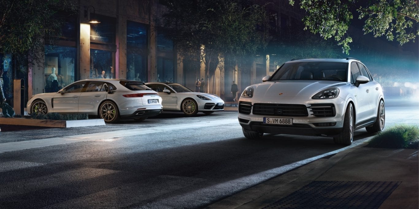 Porsche Cayenne, sekä Taycan